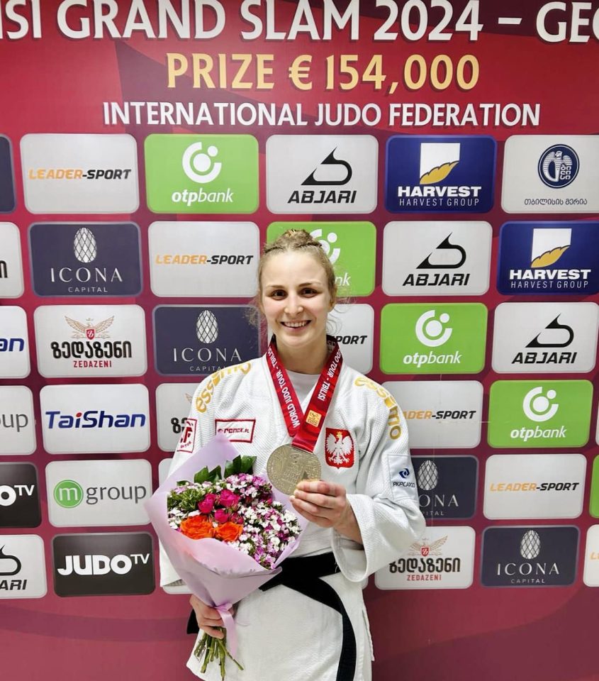 Srebrno Angeliki Szymańskiej na Grand Slam Tibilisi